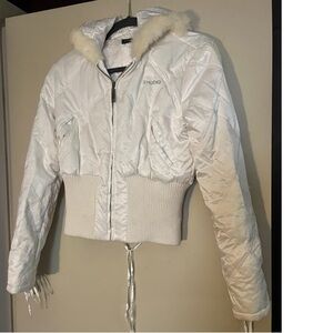 Bebe Women's White Quilted Jacket with Fur Trim